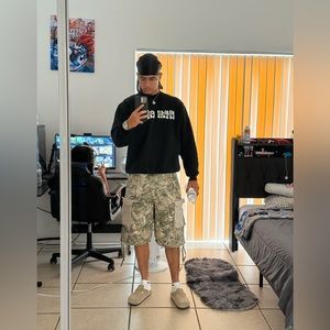 Meet your Posher, Manuel